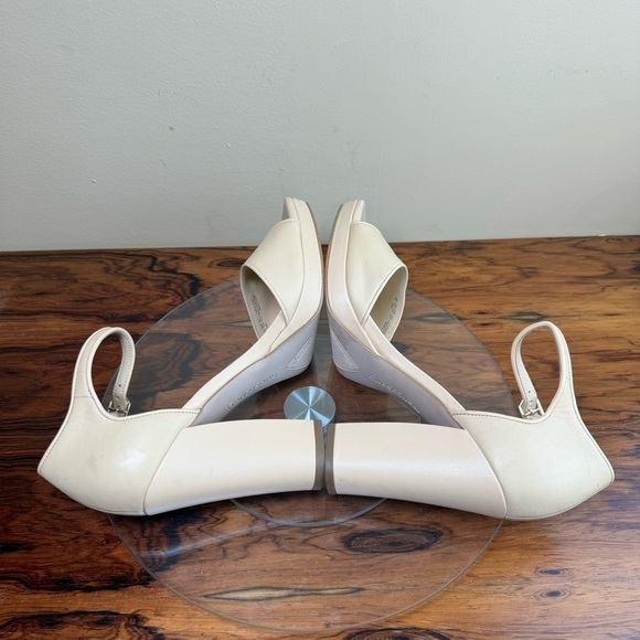 NEW Franco Sarto Dima Sandal in Beige Leather - Picture 13 of 16
